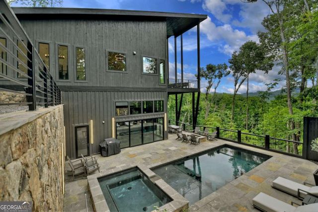 415 Green Ridge Trail, Blue Ridge, GA 30513