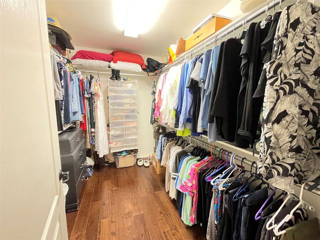 421 W Cumberland Road 701, Tyler, TX 75703