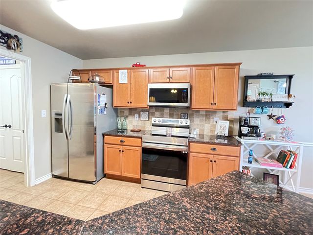 421 W Cumberland Road 701, Tyler, TX 75703