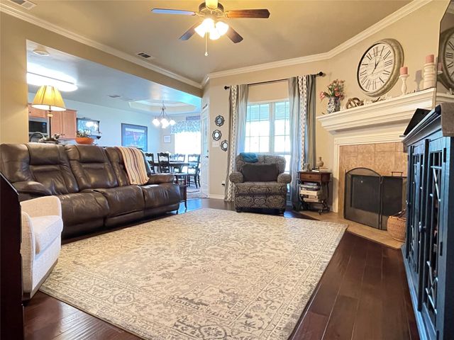 421 W Cumberland Road 701, Tyler, TX 75703