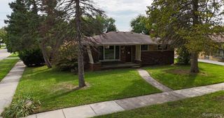 13801 Pearson Street, Oak Park, MI 48237