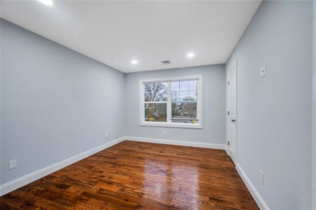 94 Manor Avenue, Hempstead, NY 11550