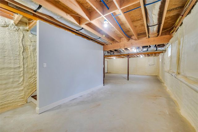 94 Manor Avenue, Hempstead, NY 11550