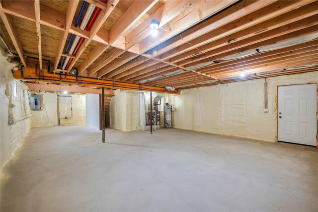 94 Manor Avenue, Hempstead, NY 11550