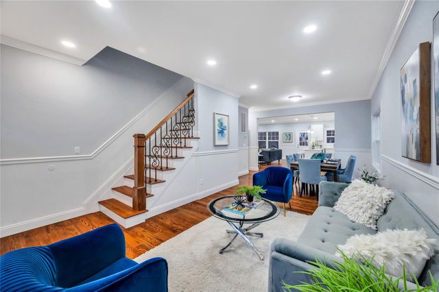 94 Manor Avenue, Hempstead, NY 11550