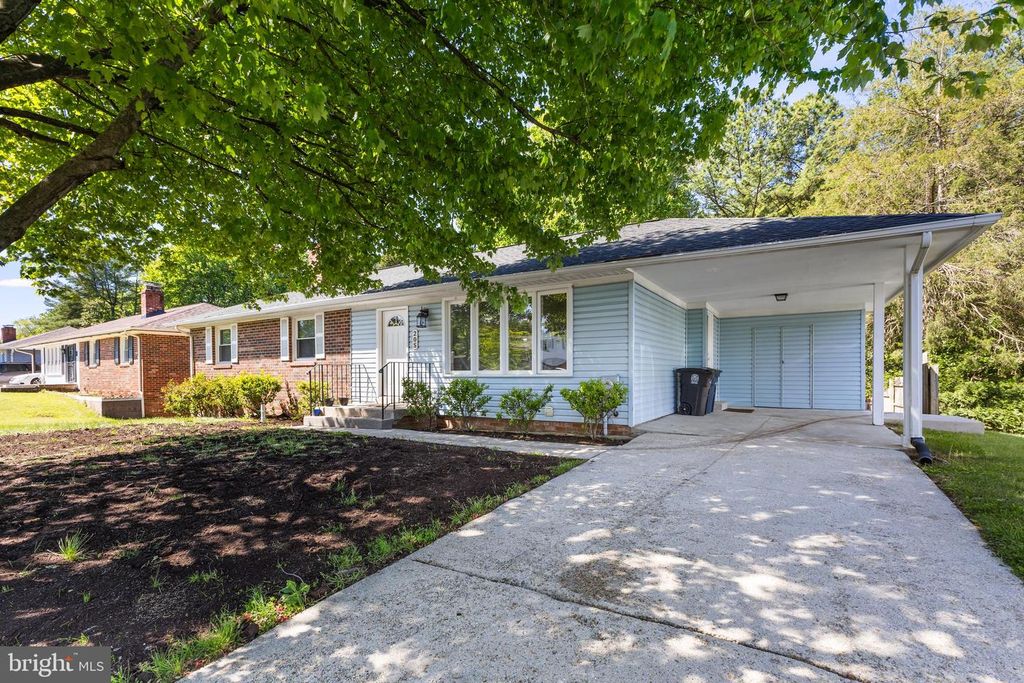 205 WEYMOUTH ST, Upper Marlboro, MD 20774