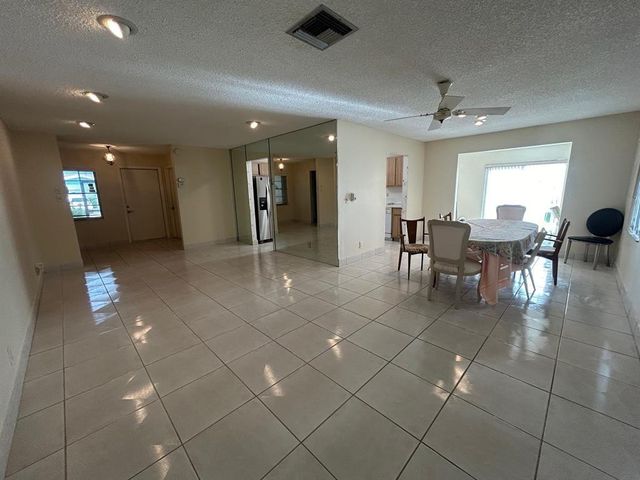 6393 Lasalle Drive, Delray Beach, FL 33484