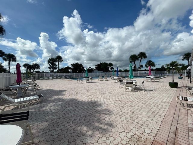 6393 Lasalle Drive, Delray Beach, FL 33484