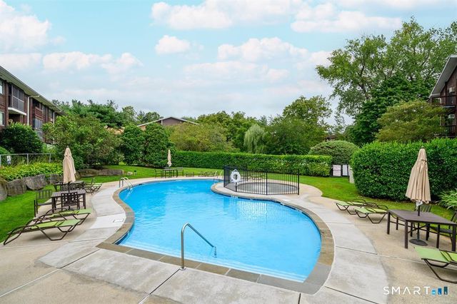 154 Cold Spring Road APT 86, Stamford, CT 06905