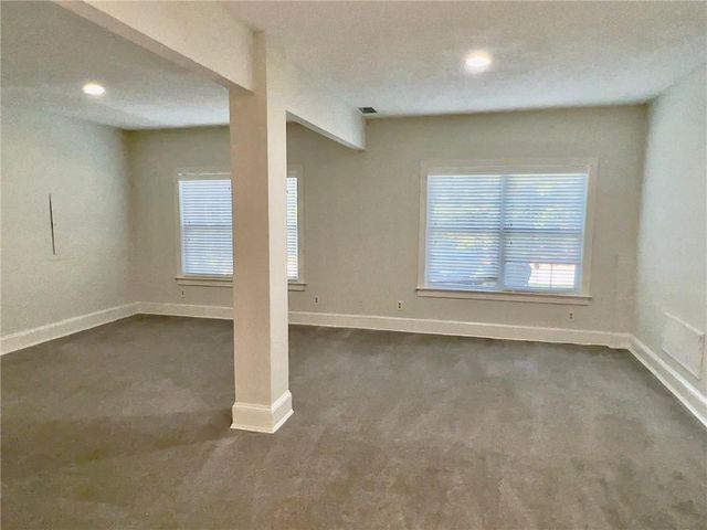 4010 Marshwood Trace, Atlanta, GA 30349
