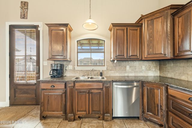 109 Thomas Oak Drive, Church Point, LA 70525