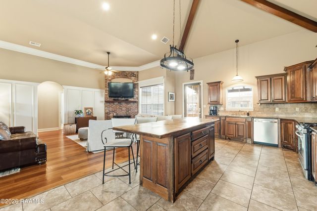 109 Thomas Oak Drive, Church Point, LA 70525