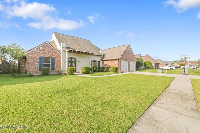 109 Thomas Oak Drive, Church Point, LA 70525