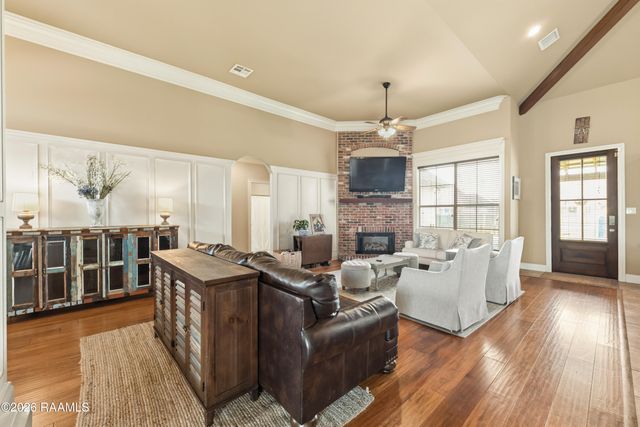 109 Thomas Oak Drive, Church Point, LA 70525
