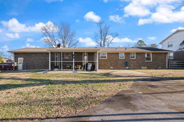 640 Denver Dr, Hermitage, TN 37076