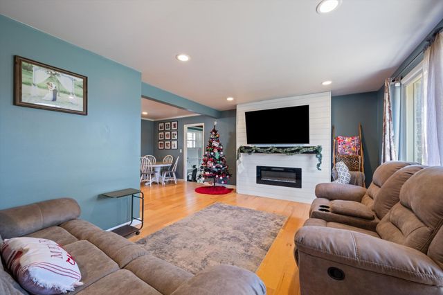 640 Denver Dr, Hermitage, TN 37076