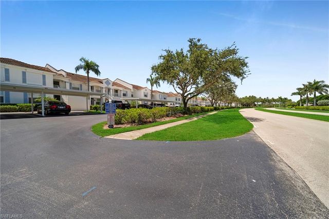 1024 Mainsail DR 512, Naples, FL 34114