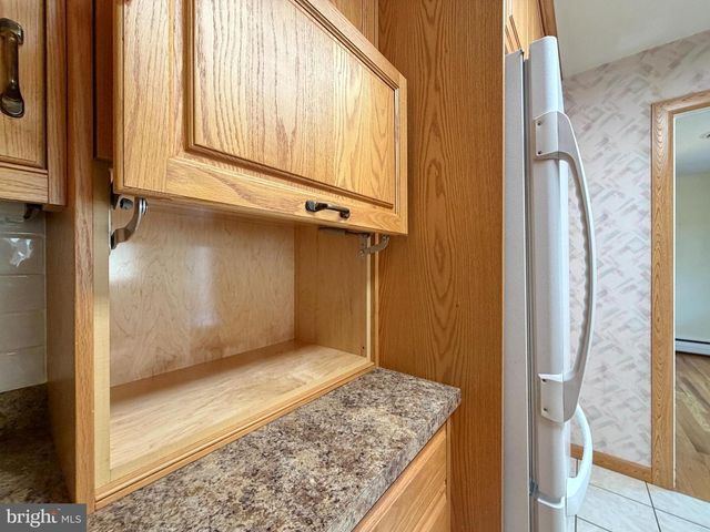 10714 LIVINGSTON RD, Fort Washington, MD 20744