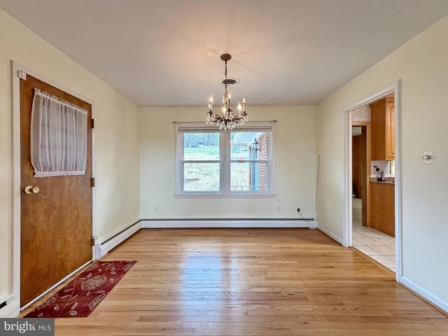 10714 LIVINGSTON RD, Fort Washington, MD 20744