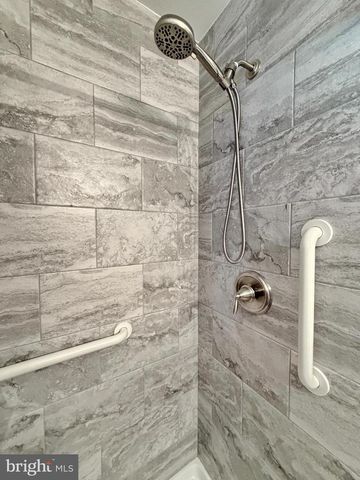 10714 LIVINGSTON RD, Fort Washington, MD 20744