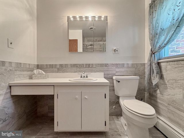 10714 LIVINGSTON RD, Fort Washington, MD 20744