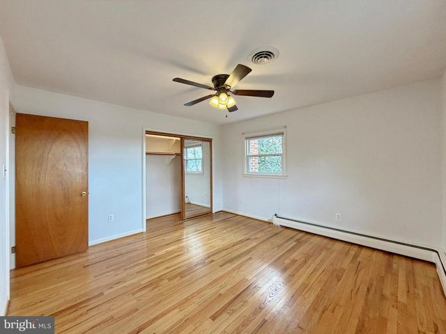 10714 LIVINGSTON RD, Fort Washington, MD 20744