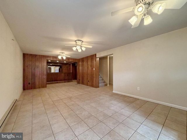 10714 LIVINGSTON RD, Fort Washington, MD 20744