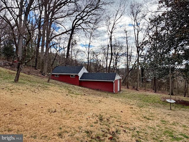 10714 LIVINGSTON RD, Fort Washington, MD 20744