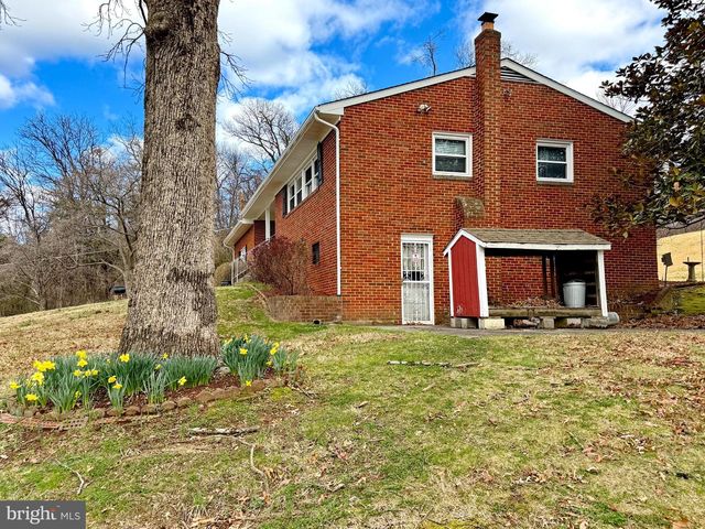 10714 LIVINGSTON RD, Fort Washington, MD 20744