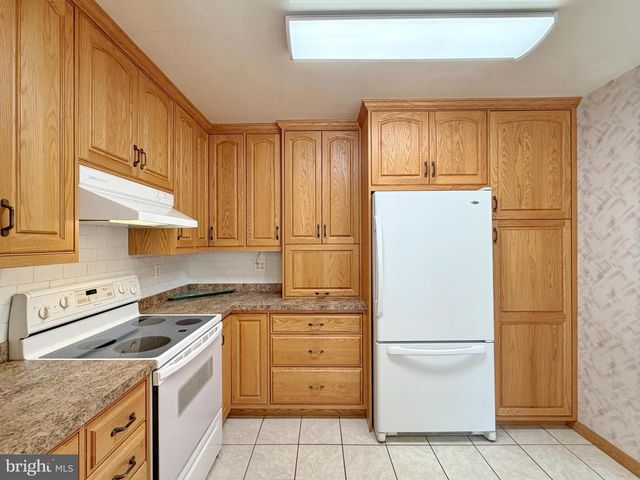 10714 LIVINGSTON RD, Fort Washington, MD 20744