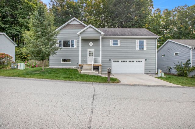 220 Parkview Drive, Paradise Twp, MI 49649