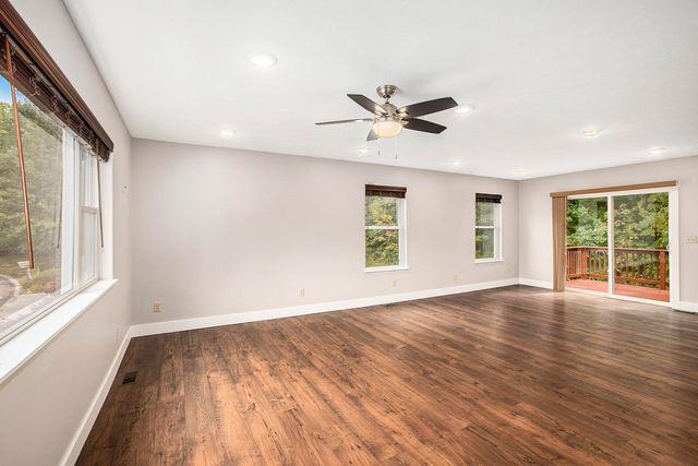 220 Parkview Drive, Paradise Twp, MI 49649