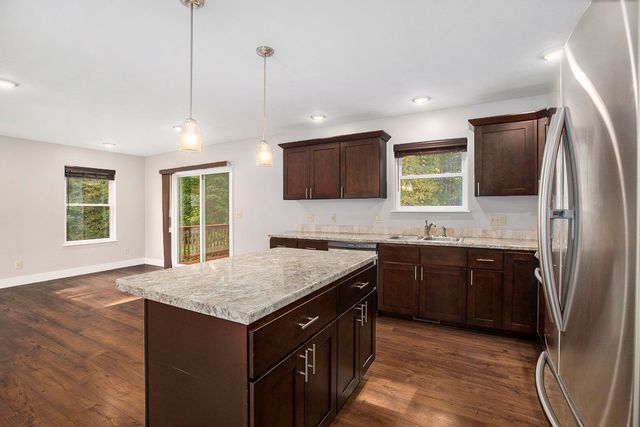 220 Parkview Drive, Paradise Twp, MI 49649