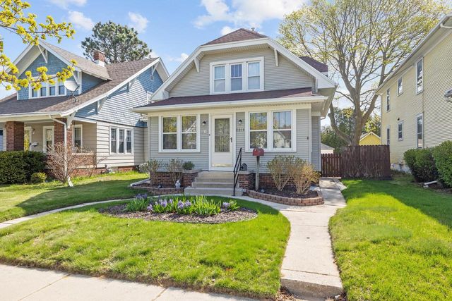 2211 N 8th STREET, Sheboygan, WI 53083