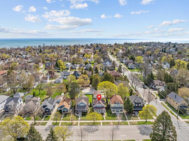 2211 N 8th STREET, Sheboygan, WI 53083