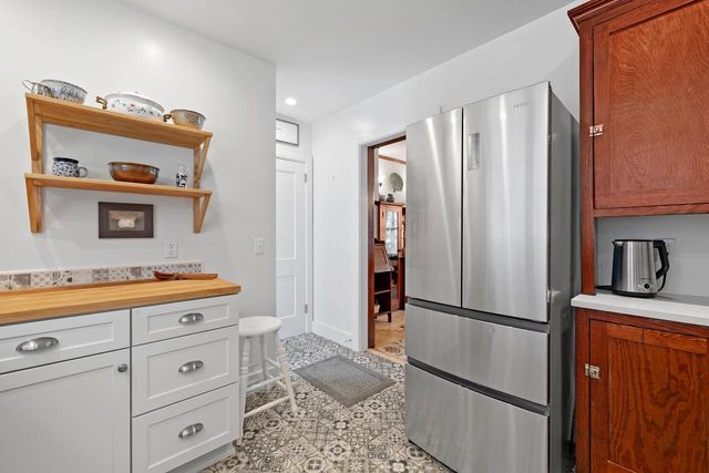 2211 N 8th STREET, Sheboygan, WI 53083