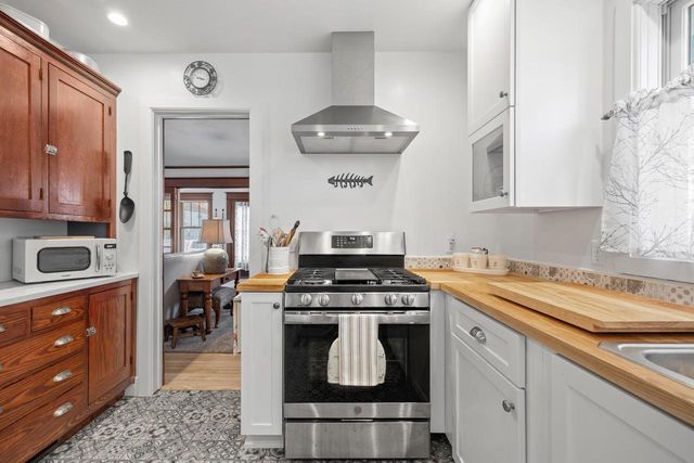 2211 N 8th STREET, Sheboygan, WI 53083