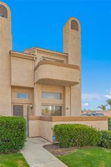2038 S Bon View Avenue A, Ontario, CA 91761