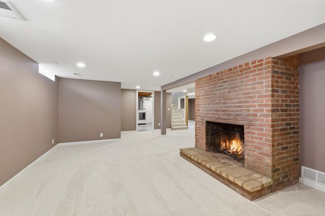3131 Parkview Boulevard, Robbinsdale, MN 55422