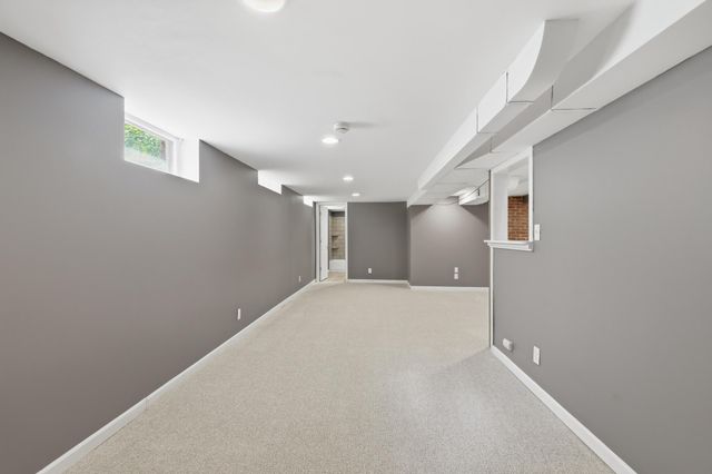3131 Parkview Boulevard, Robbinsdale, MN 55422