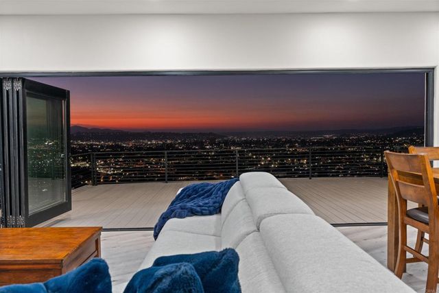 1110 Monterey Drive, El Cajon, CA 92020