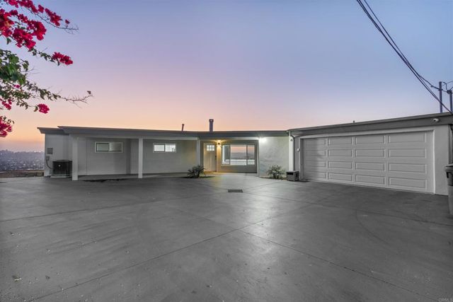 1110 Monterey Drive, El Cajon, CA 92020