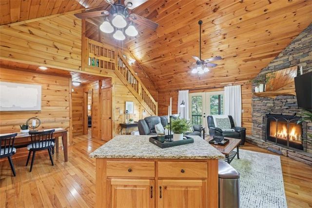 288 Kim Bolton Drive, Morganton, GA 30560