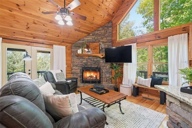 288 Kim Bolton Drive, Morganton, GA 30560