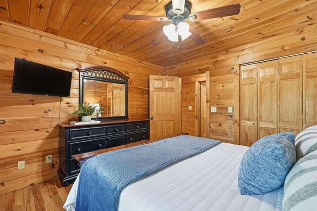 288 Kim Bolton Drive, Morganton, GA 30560