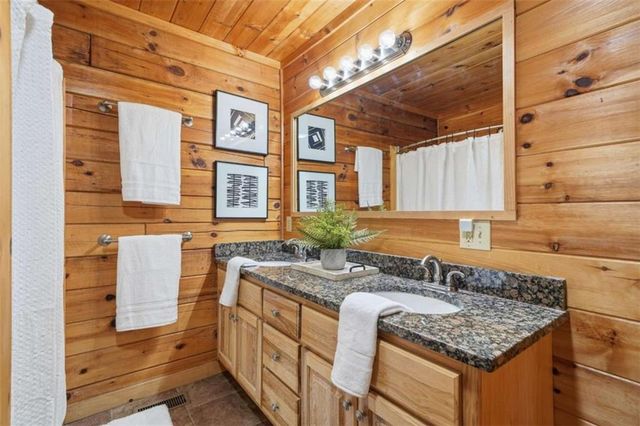 288 Kim Bolton Drive, Morganton, GA 30560
