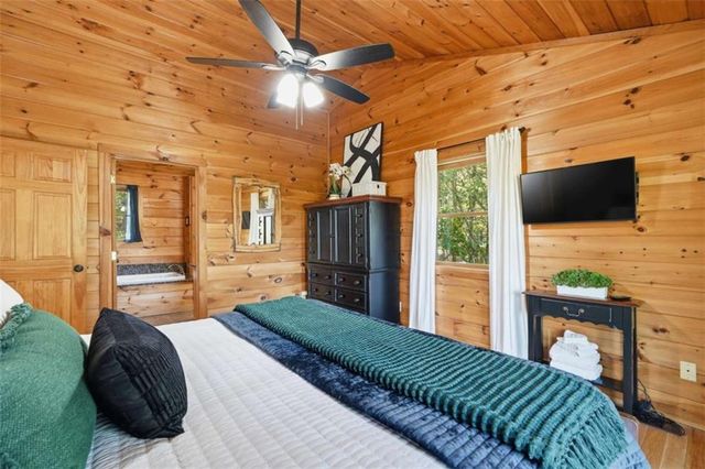 288 Kim Bolton Drive, Morganton, GA 30560
