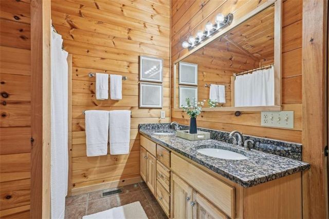 288 Kim Bolton Drive, Morganton, GA 30560