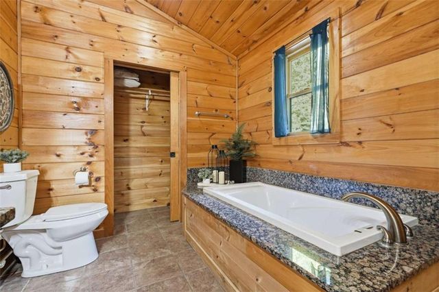 288 Kim Bolton Drive, Morganton, GA 30560