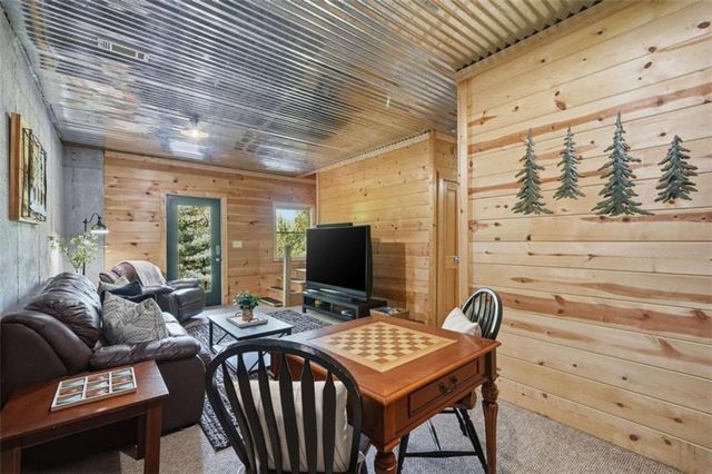 288 Kim Bolton Drive, Morganton, GA 30560